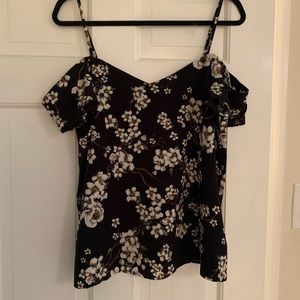 🌿NWT Floral Forever21 Top